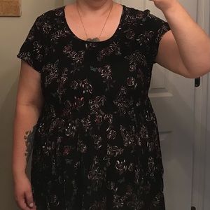 Like new Torrid black floral print dress size 3